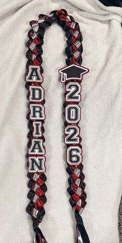 Graduation Leis/Grad giftcard/money holder