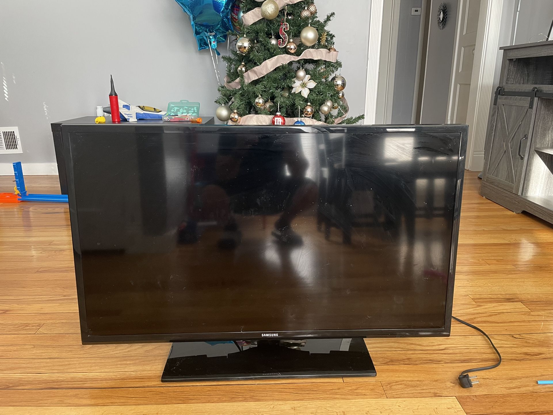 43 Inch Samsung Tv