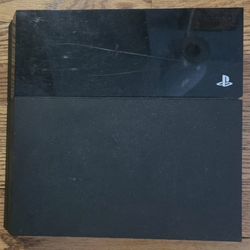 Playstation 4 Base Model