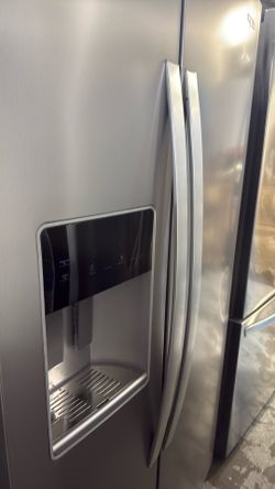 Whirlpool side-by-side refrigerator
