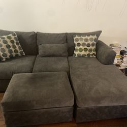  Winter springs - Super Comfy Ashley Furniture Sectional w/ Chaise + Ottoman – $450