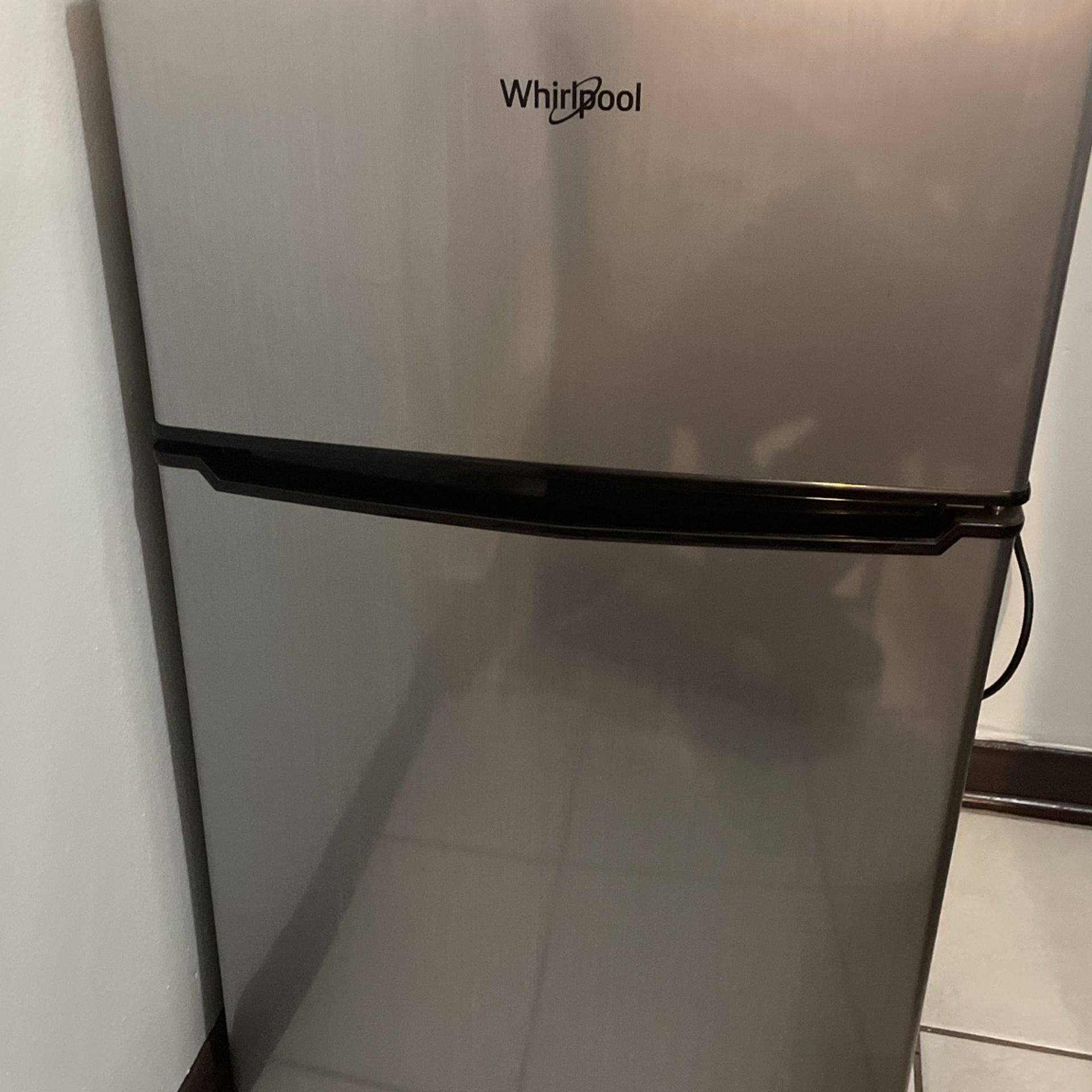 Used Whirlpool Mini Refrigerator. 