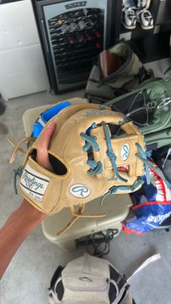 Rawlings glove