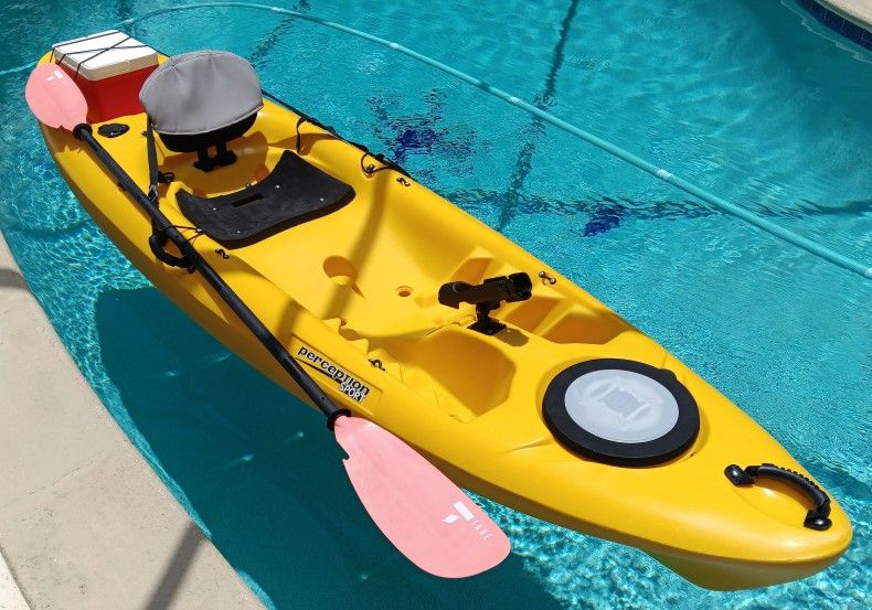 KAYAK PERCEPTION SPORT PESCADOR 10 WITH PADDLE