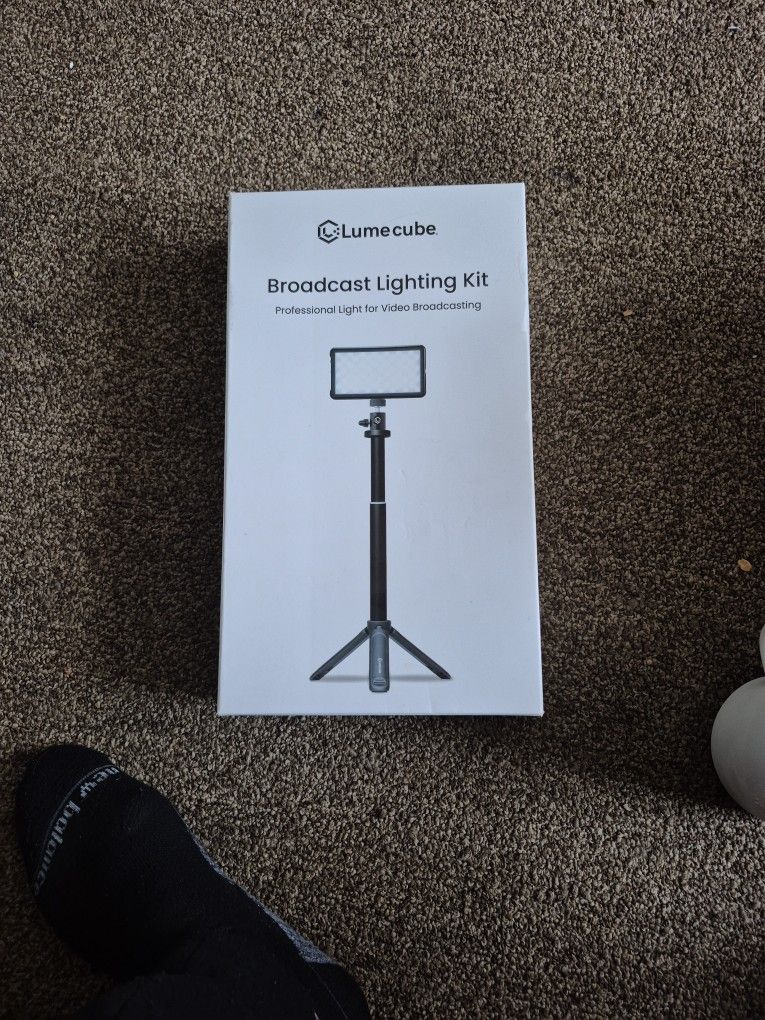 Lume Cube Broadcast Lighting Kit