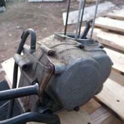 Xr 100 Engine