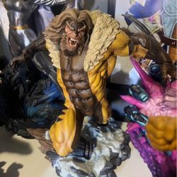 Sabertooth 1/4 Scale Statue $600