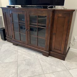 Wood Entertainment Cabinet with Glass Door Fronts 