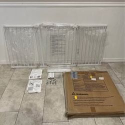 Extra Wide Pet Gate / Baby Gate - Fits Openings 66.93” - 71.65”