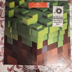 Minecraft Vinyl Green & Black "Emerald Ore" Swirl