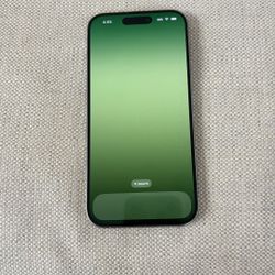 iPhone 15 Pro Max, One Terabyte, White