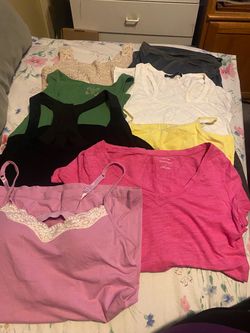 Name brand tops med (6)