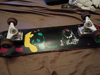 Enjoi Rasta Panda with Waterborne Surf Adapter Skateboard Venture trucks