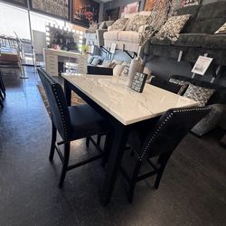 5 Pc Counter Height Dining Set