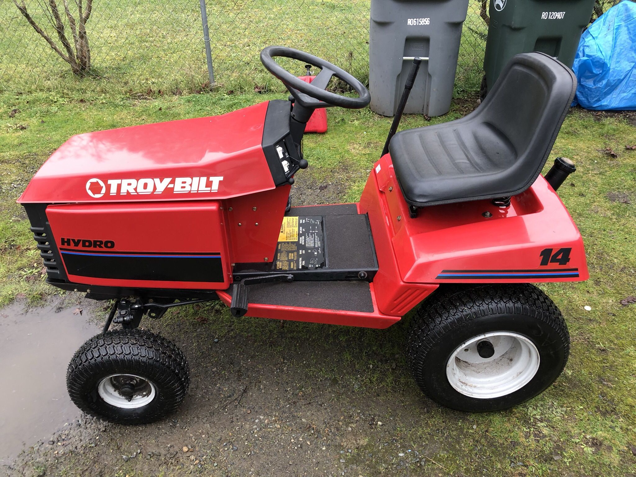 Garden Tractor W/Tiller Attachment Ride On Troy-Bilt