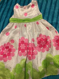 Girl’s size 5 Dress