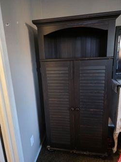 Computer Armoire