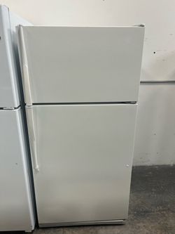 Refrigerator Whirlpool 30”