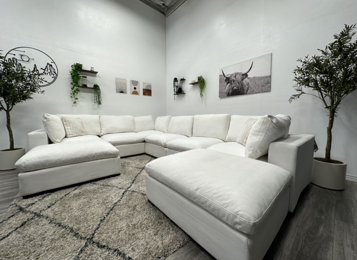 Thomasville Sectional Modular Couch - Free Delivery