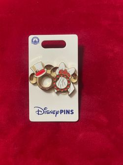 Disney Pins Mickey Minnie Wedding Enamel Pin Set