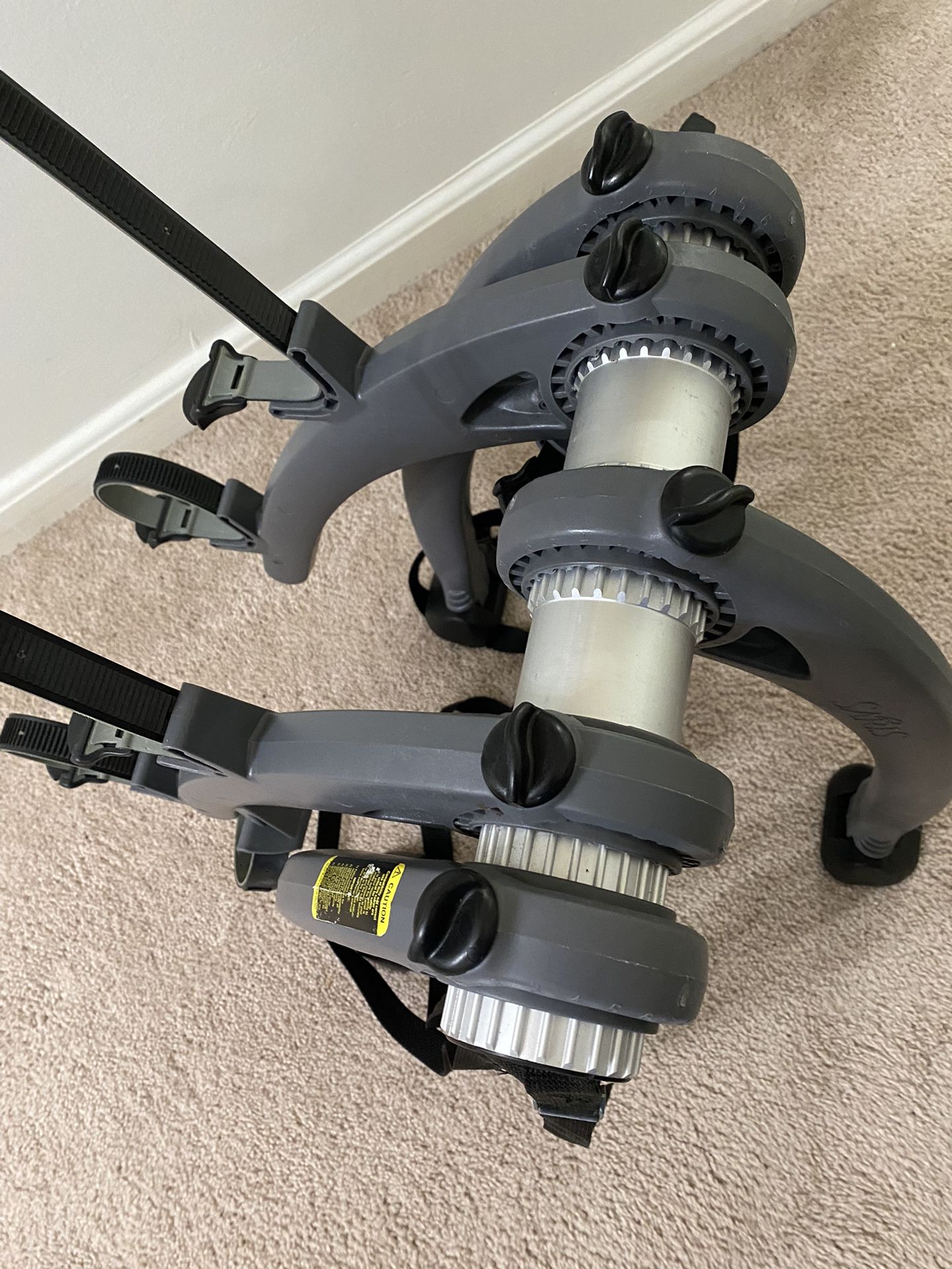 Saris Bones Car Trunk Bicycle Rack