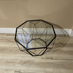 Tables And Or Mirror 