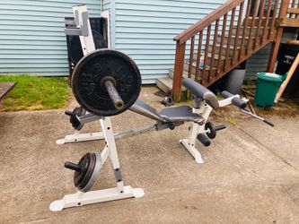 Iron grip bench press quartz rack 2”w/ 255lbs of wights & 45lb bar