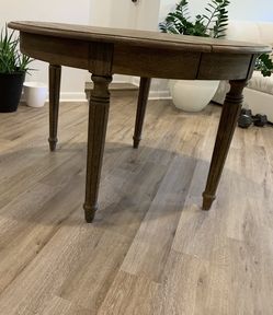 Restoration Hardware Dining Room Table and Chairs