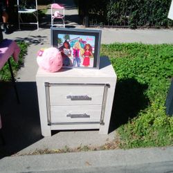 Yard Sale Today Ottawa Ave Riverside Ca 92507 2//22/26 11am-5pm