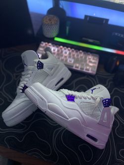 Jordan 4 - Purple Metallics Size 10