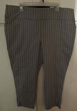 KOHL’S APT. 9 Capri Stripe Stretch Pants For Women! Size PXXL (New With Tags)