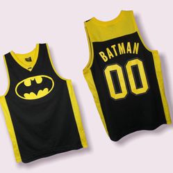 Batman Black & Yellow Sleeveless Tank Top Basketball Jersey 00 Mens Size  XXL 2XL for Sale in Bakersfield, CA - OfferUp