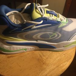 Men’s Puma Size 9 1/2