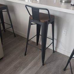 3 Bar Stools 