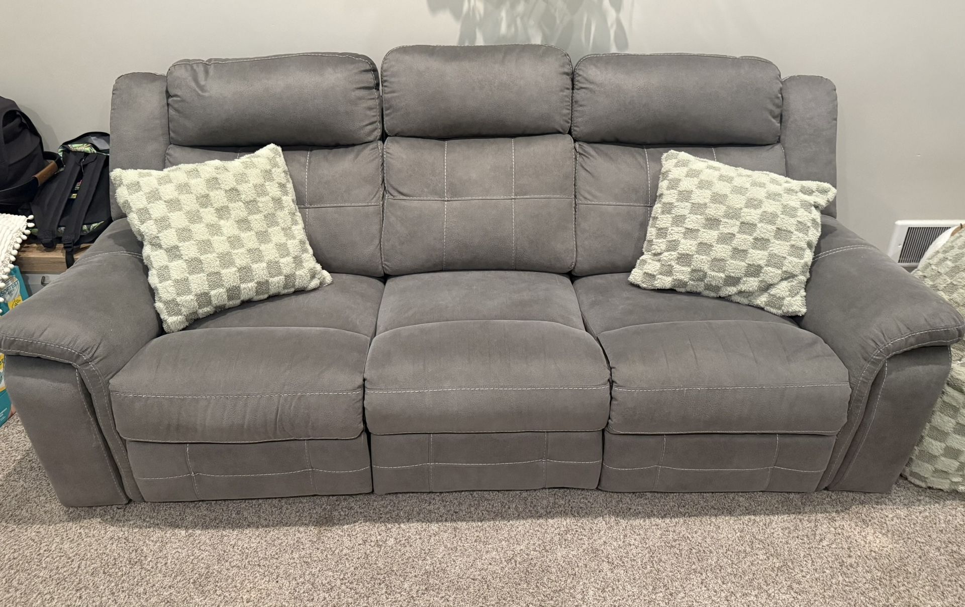 3 Seater reclining Couch 