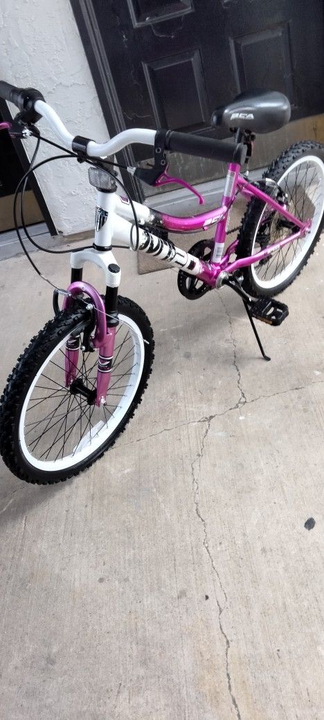 BCA MT20 Kids 20 Wheels, In Excellent And Clean