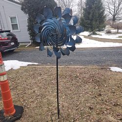 Price is firm.. beautiful double garden pinwheel