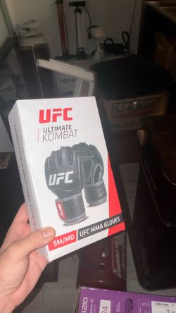 UFC gloves