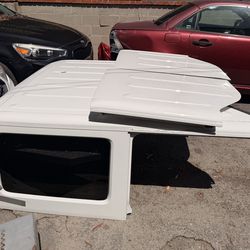 Hard Top 4 doors 18 jeep wrangler