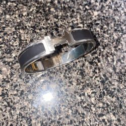 Authentic Hermès Clic H Enamel Bracelet - Black/Silver - Timeless Elegance