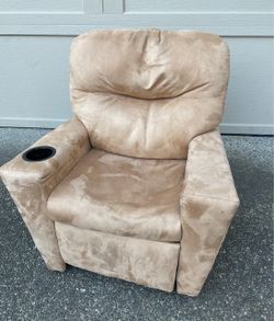 Kids Recliner Chair with Cupholder