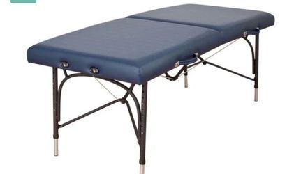 Massage table oakworks