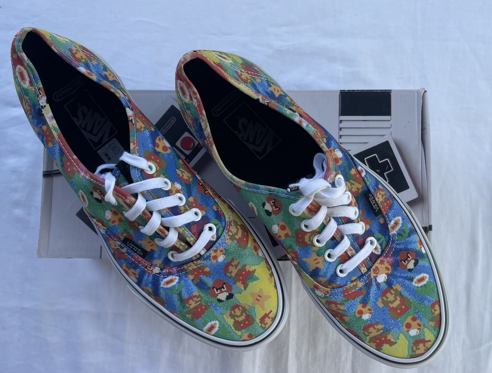 Vans Authentic Super Mario Bro Nintendo Size 11, New In Box