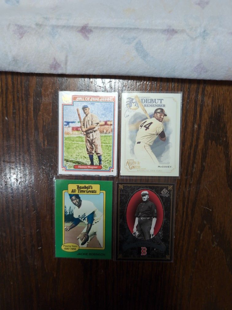 4-card Lot.    585