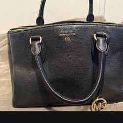 Michael Kors Leather Purse