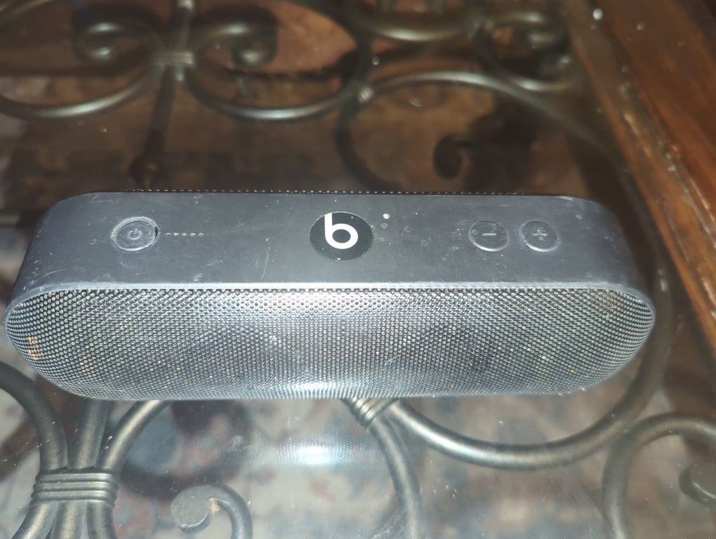 Beats Pill+ Portable Wireless Speaker - Black