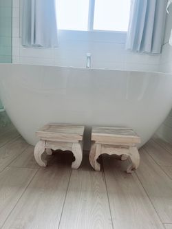 Beautiful Bathroom Stools Like New