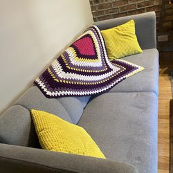 Sofa / futon 