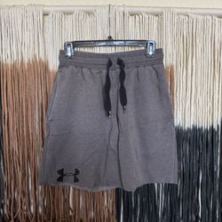 Grey Under Armour sweat shorts with pockets; excellent condition