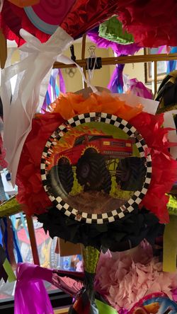 Pinata monster truck